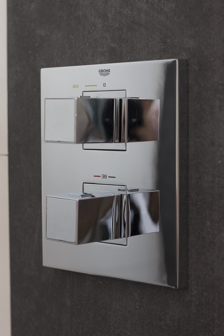 Boor – Eingerichtetes Badezimmer 